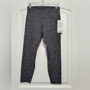 NWT Lululemon Align Pant 25" in
Heathered Black
